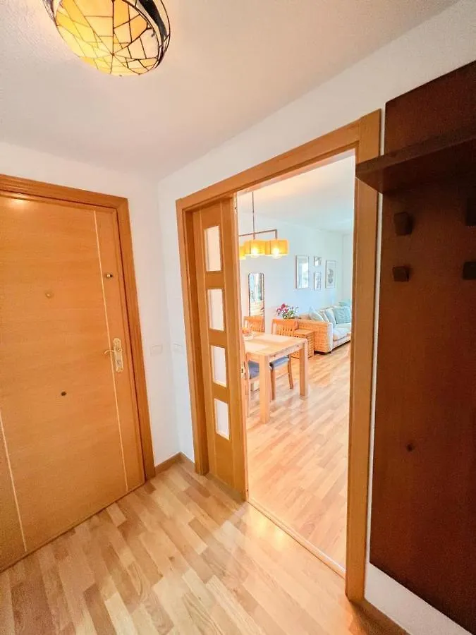 Bright Apartment With Terrace, Pool And Beach Torremolinos