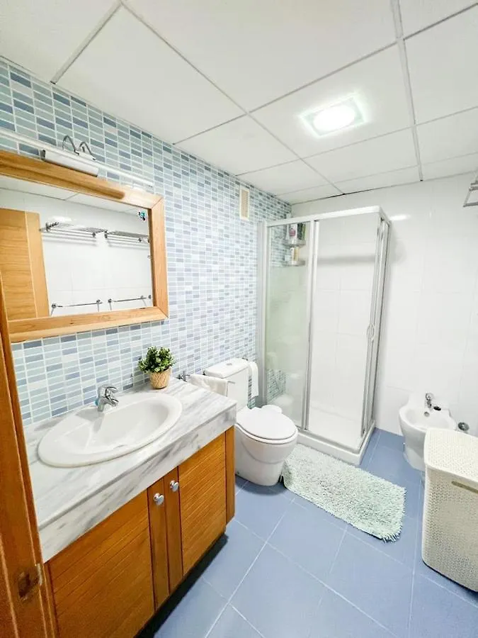 Bright Apartment With Terrace, Pool And Beach Torremolinos España
