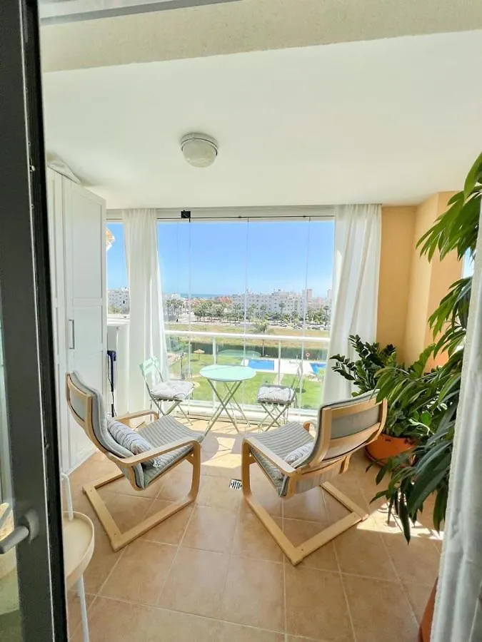 Bright Apartment With Terrace, Pool And Beach Torremolinos España