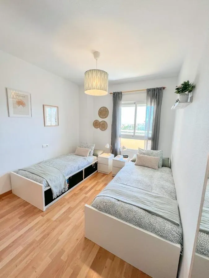 Bright Apartment With Terrace, Pool And Beach Torremolinos