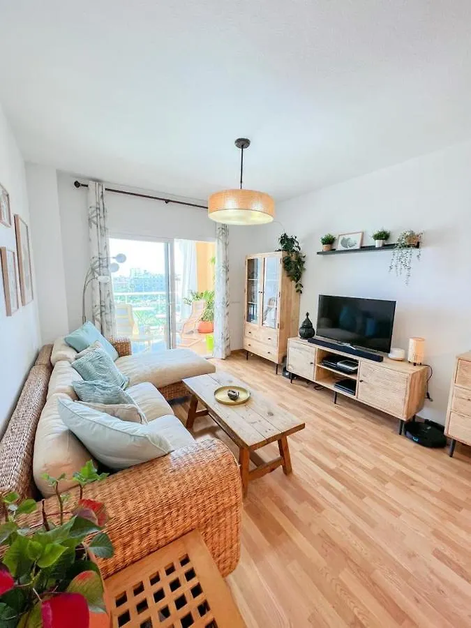 Bright Apartment With Terrace, Pool And Beach Torremolinos